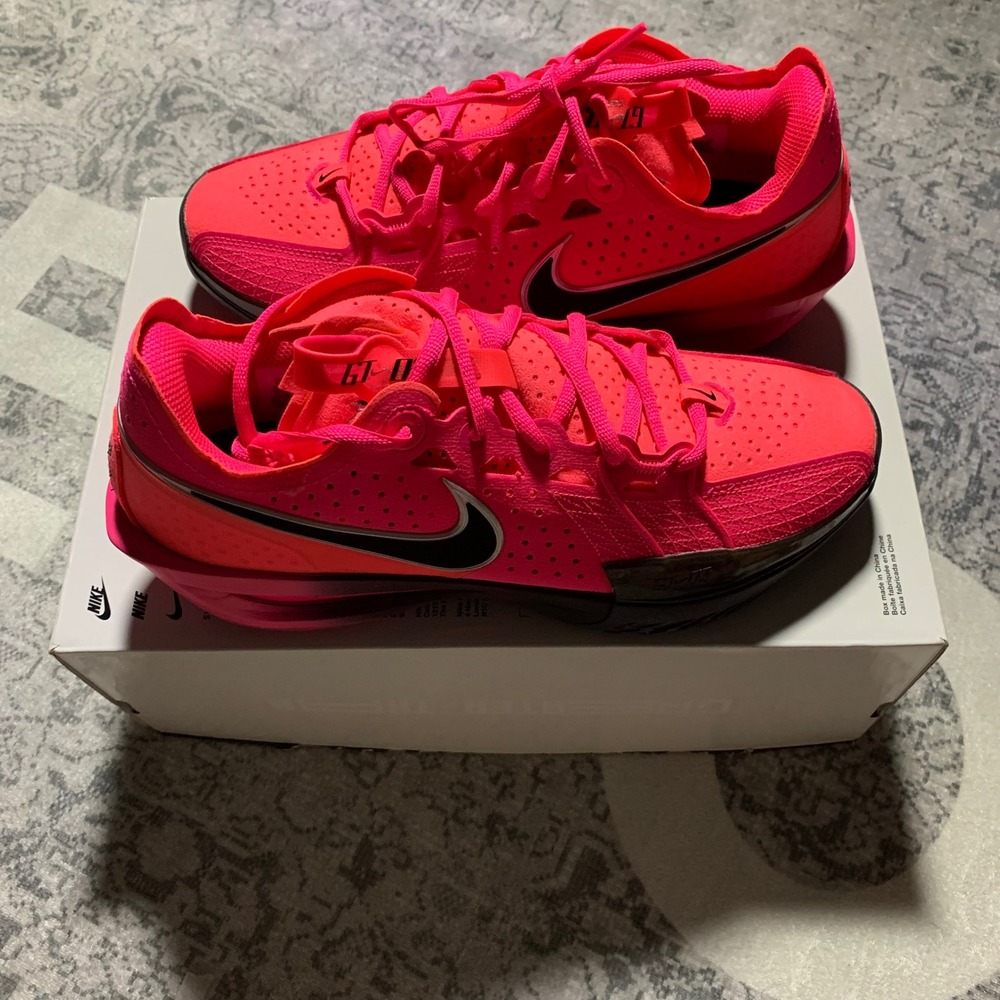 Nike G.T. Cut 3 Basketball Shoes Mens 7.5 Womens 9 Pink Excellent DV2913-600